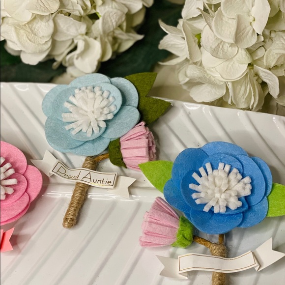 Baby Shower Felt Flower Corsages SET OF 4 Boutonnieres Keepsake Sprinkle Reveal - Picture 7 of 16